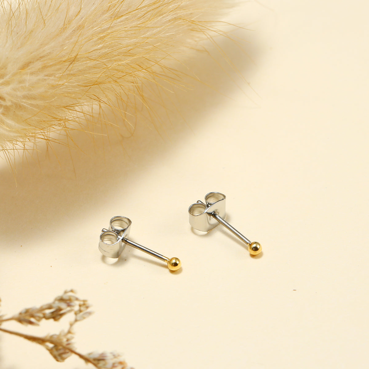 Women's Hypoallergenic Titanium Tiny Ball Stud Earrings